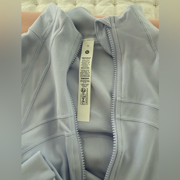 Lululemon Define Cropped Jacket *Nulu - Picture 3 of 4